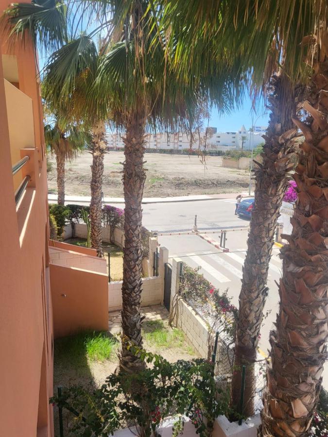 Apartamento Coqueto Con Terraza Y Cerca De La Piscina Comunitaria Y De La Playa! Daire Playas de Vera Dış mekan fotoğraf